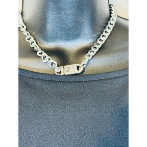 Stainless Silver Chain Necklace with Lock Pendant – Modern & Stylish Jewelry